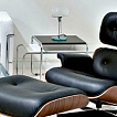 Eames Lounger, Le Corbusier LC21, Eileen Gray Table + Wagenfeld Lampe.